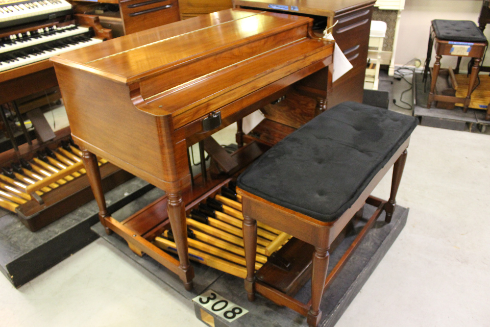 307 is a 1957 Hammond B3 for sale.