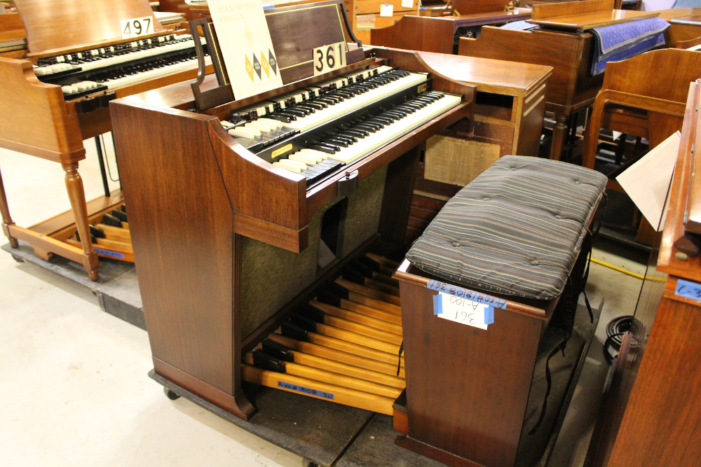 361 is a 1962 Hammond A-100 in a mahogany finish. Serial #18108
