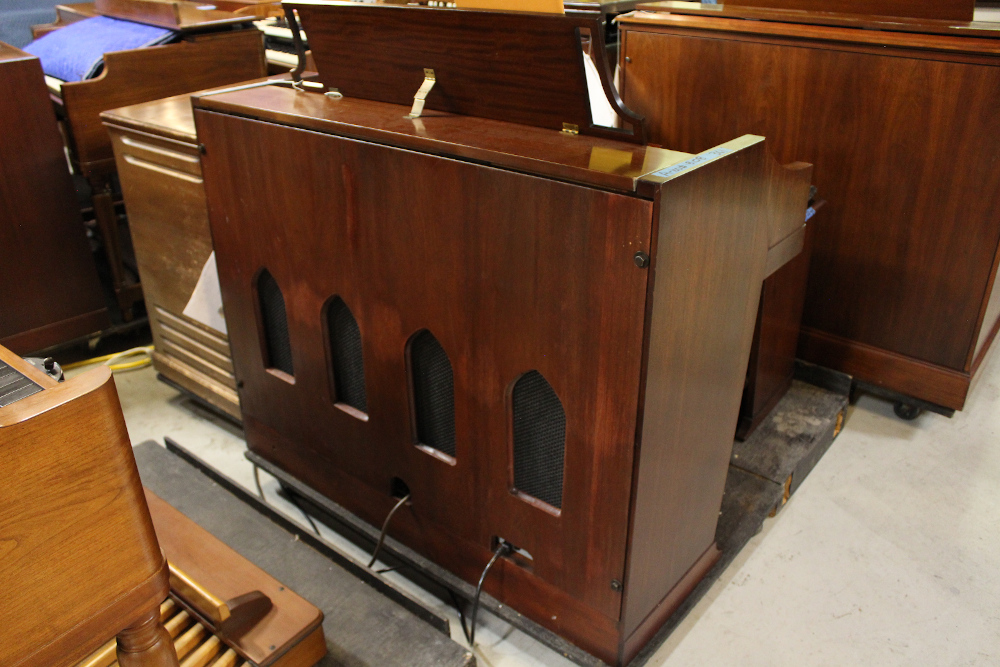 361 is a 1962 Hammond A-100 in a mahogany finish. Serial #18108