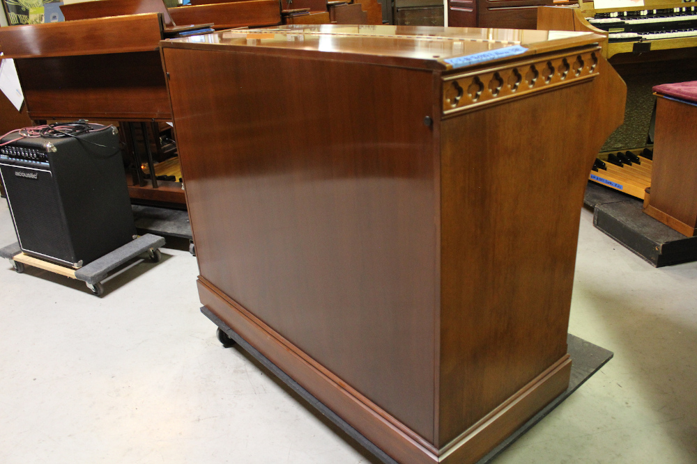 378 is a 1957 Hammond C3 for sale  in a walnut finish. Serial #70773