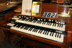 1958 Fruitwood Hammond B3