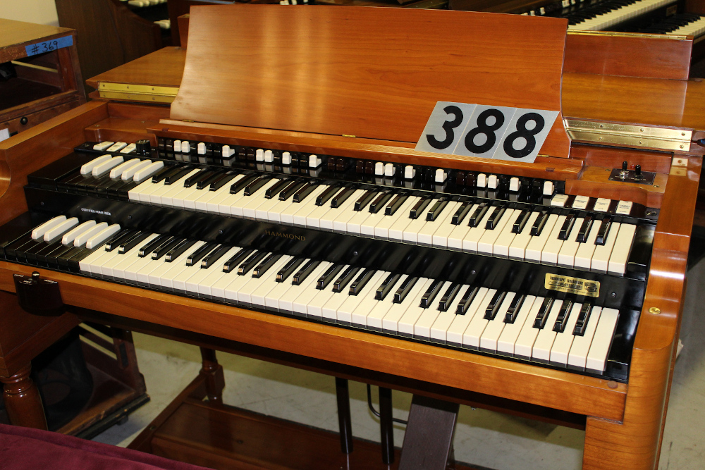 1961 Hammond B3 for sale.