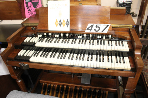 457 is a Hammond BV in excellent condition.