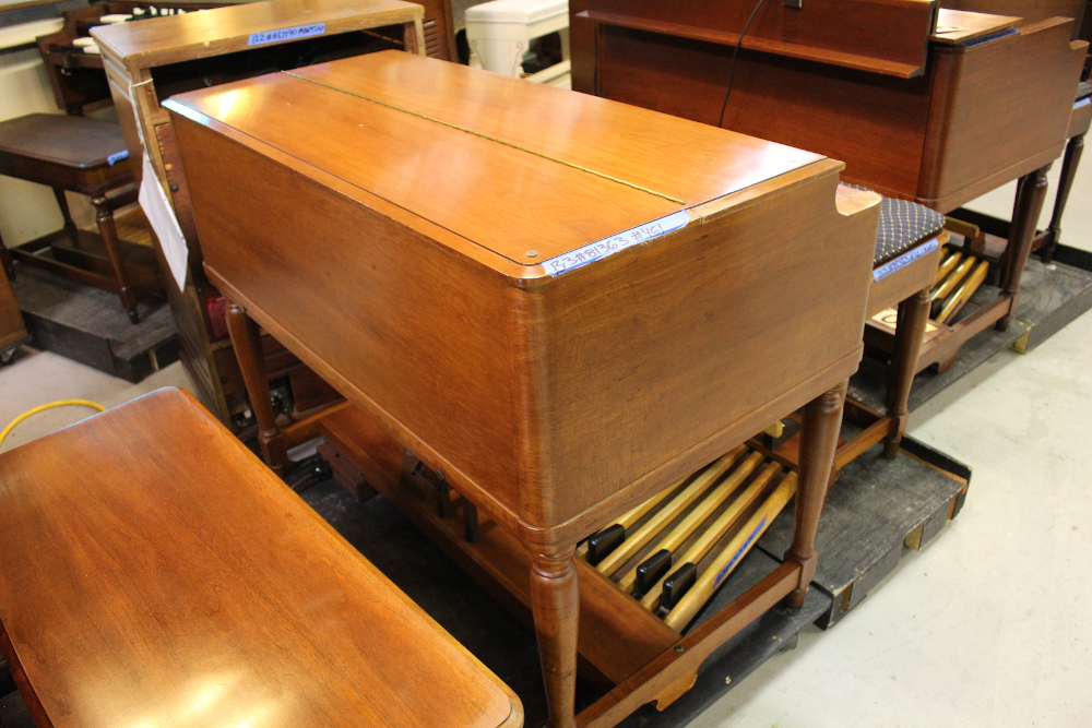 #461 is a 1960 Hammond B3 in the rare and beautiful fruitwood finish, has a TREK II reverb unit installed, and is paired with a Leslie 122. Serial #81363