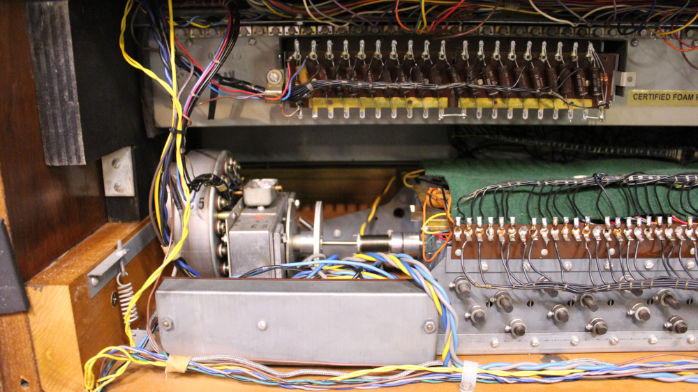 478 is a 1963 Hammond A-100 in a walnut finish. serial #35396