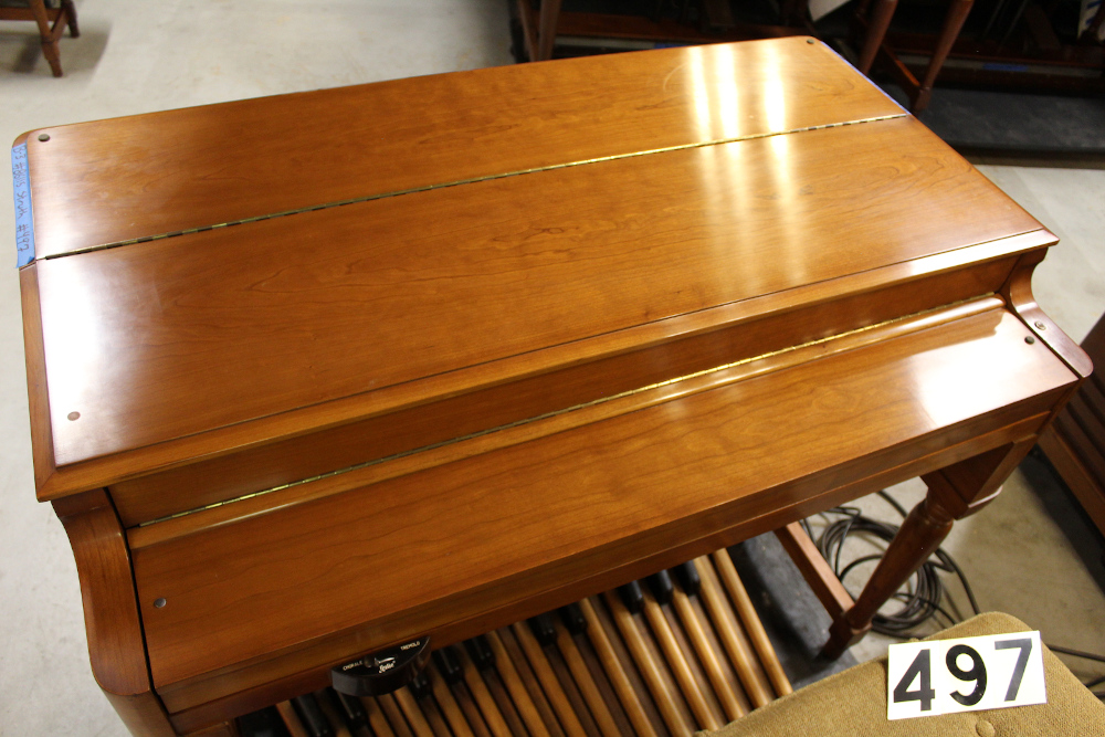 497 is a 1962 Hammond B3 in a rare fruitwood finish! Serial #86115