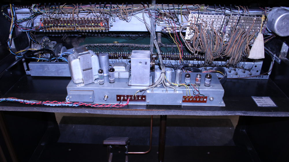 518 is a 1958 C3 in Custom Black Stain Laquer finish