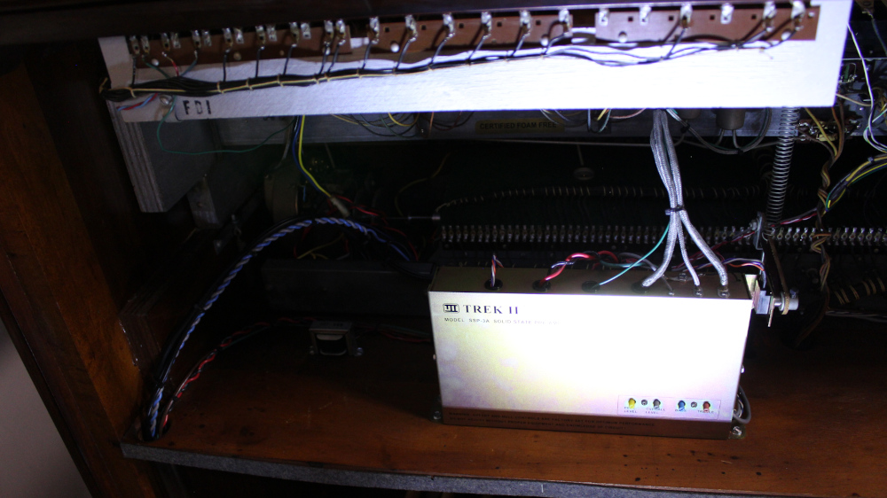 529 is a Hammond C2 in a Walnut finish.  Serial #47961