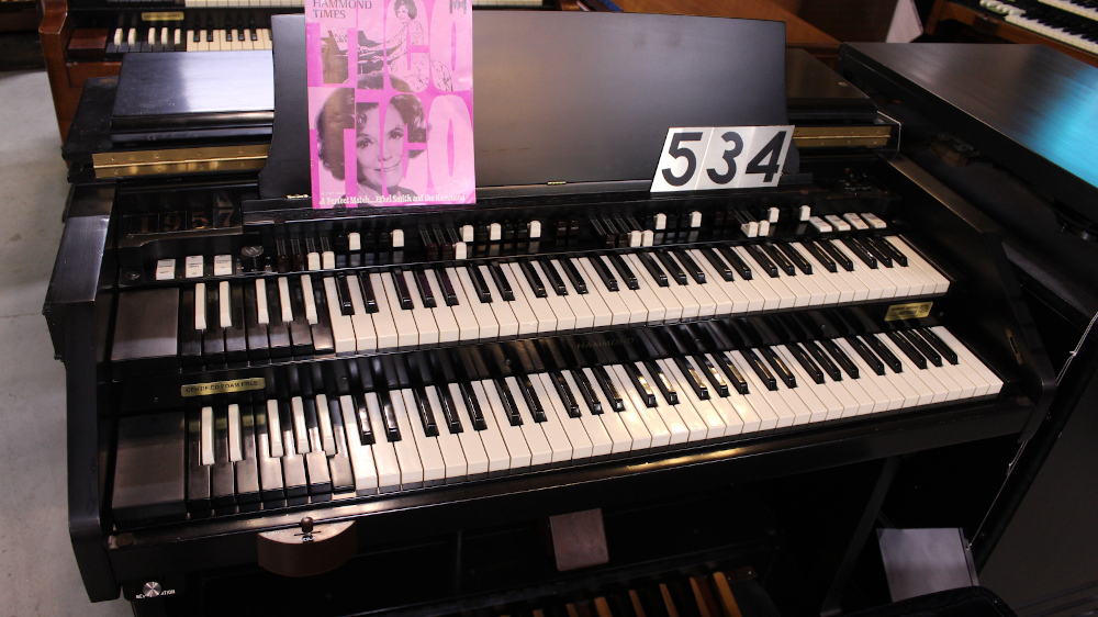 534 is a 1957 Hammond C-3 in an ebony finish! Serial #70585