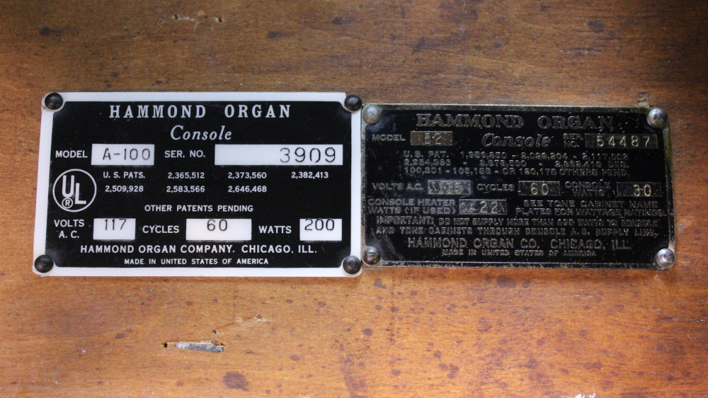 550 is a 1954 Hammond B2 cabinet with A-100 Parts (Similar to B-3).  Serial #54487