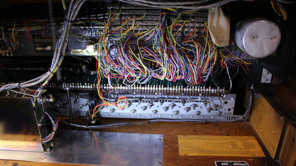 584 (1970) B3 with Trek II Pre-Amp & Reverb