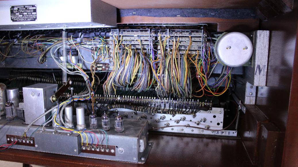 594 is a 1951 Hammond B2/B3 refinished in Cherry-wood.