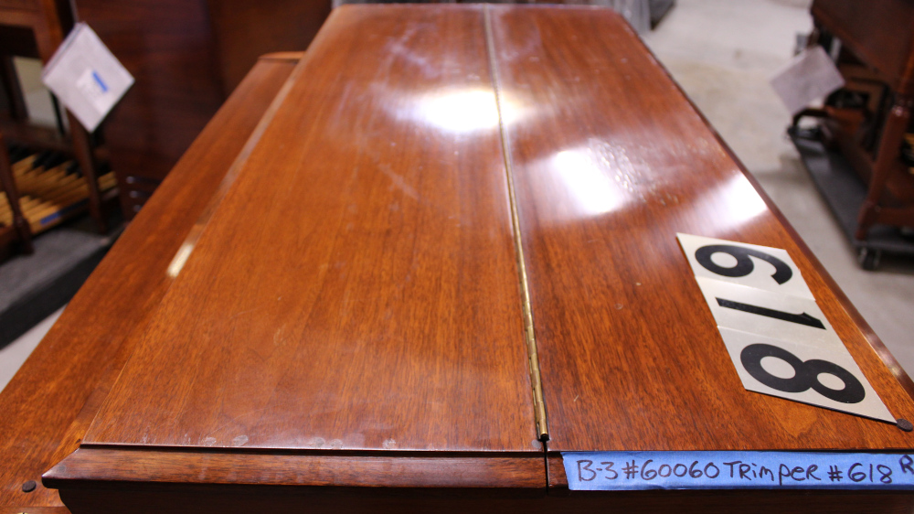 618 is a 1956 Hammond B3 in a Walnut finish for sale.