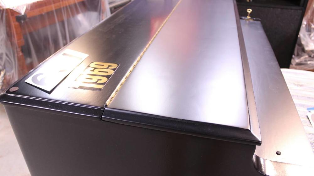 631 is a 1969 Hammond B3 in an ebony finish for sale. Serial number A-45047