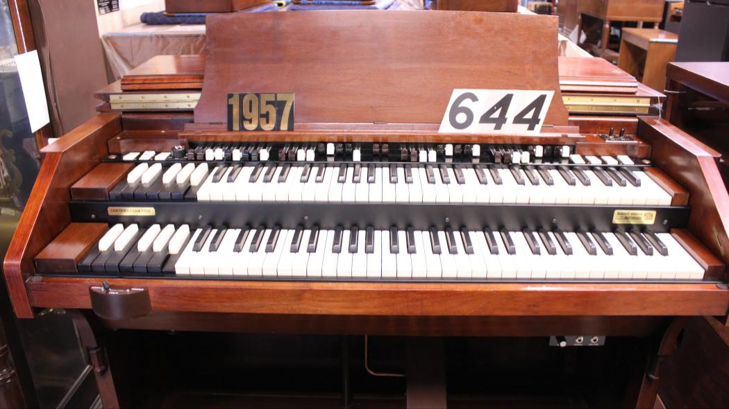 Restored 1957 Hammond C3 organ in walnut finish, inventory #644, Serial #68562