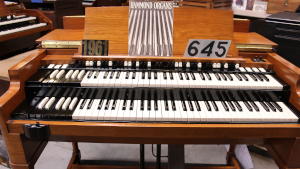 #645 is a 1961 Hammond B3 in a fruitwood finish for sale!