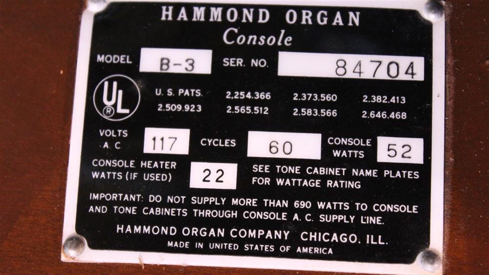 1961 Hammond B3 organ 667 in a walnut finish, image 7
