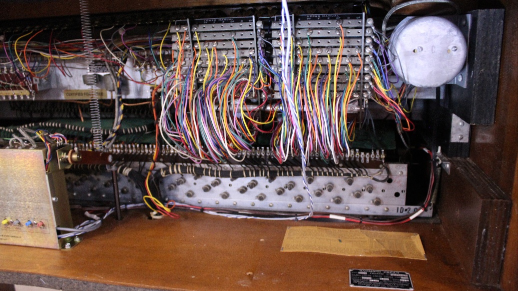 668 is a 1959 Hammond C3 in a Walnut finish.