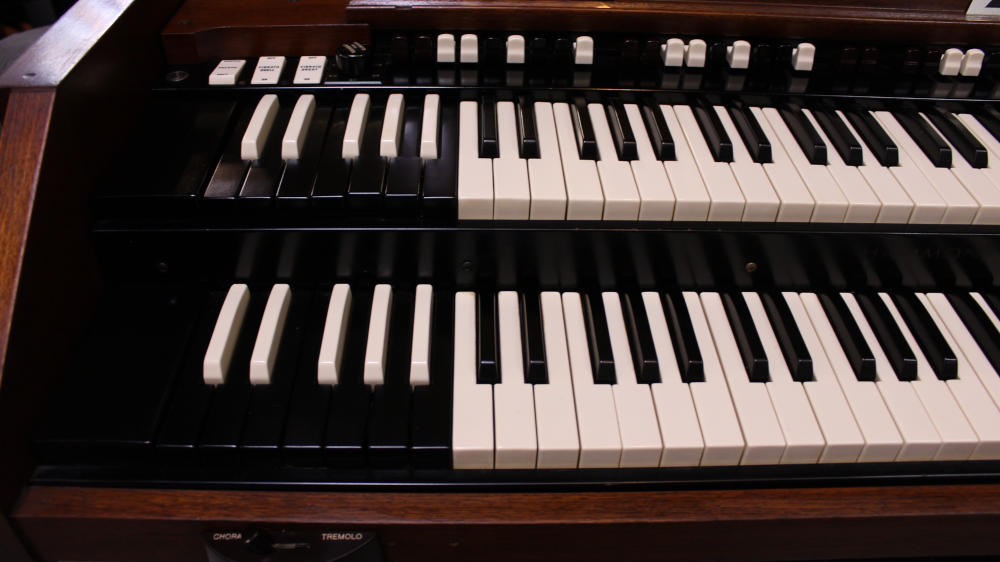 705 is a 1962 Hammond C3 for sale