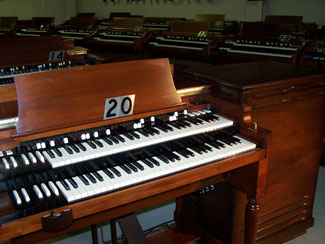 Vintage Hammond B3 Organ
